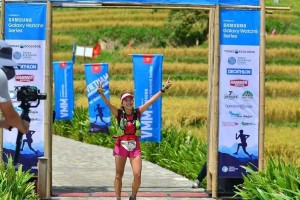  Cô gái Việt - Hà Thị Hậu vô địch cự ly khủng 100km chỉ trong 15:15:46